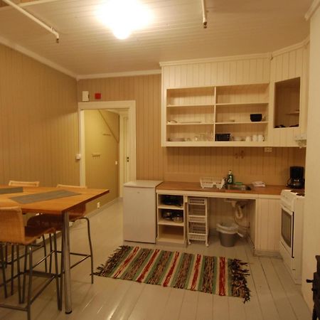 Tyskhella Rorbuer Apartment Kabelvag Luaran gambar
