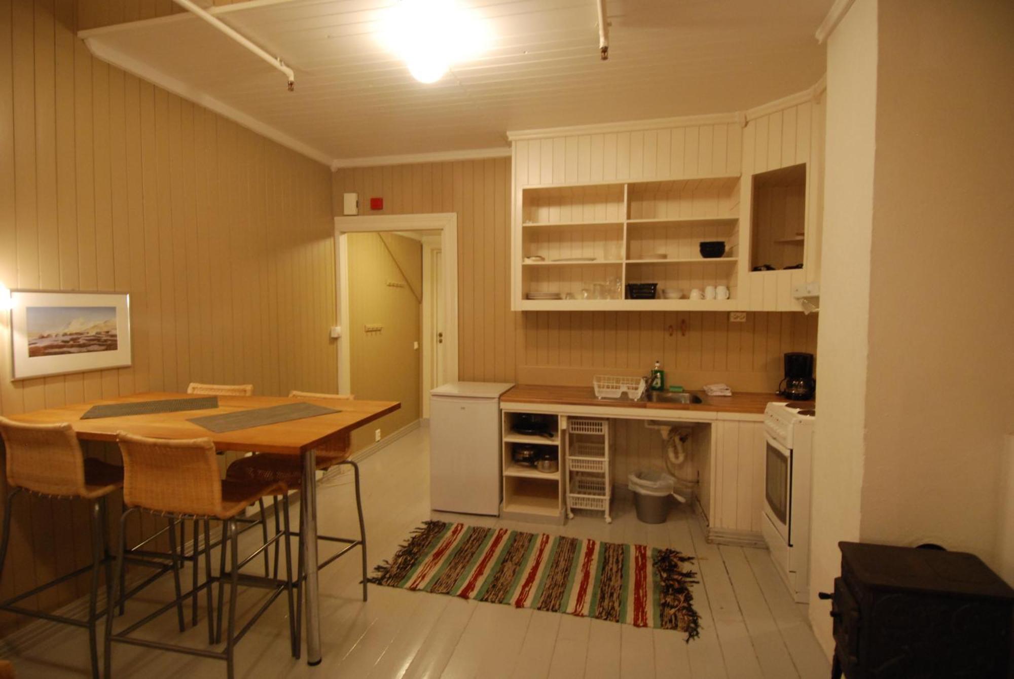 Tyskhella Rorbuer Apartment Kabelvag Luaran gambar