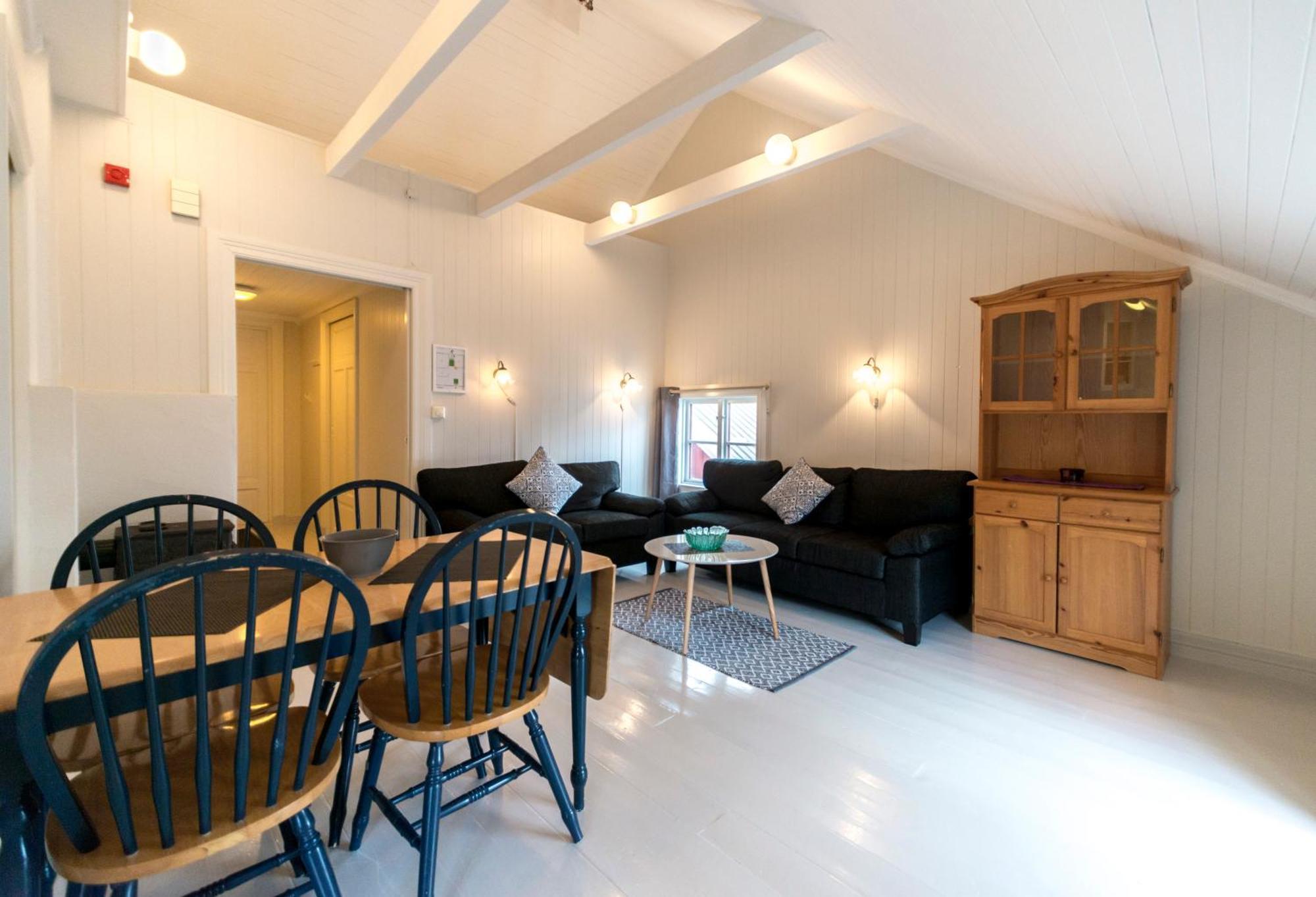 Tyskhella Rorbuer Apartment Kabelvag Luaran gambar